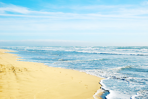 포토 JPG 해외이미지 모래 파도 바다 여행 자연 하늘 휴가 풍경 사람없음 야외 물 여름 파란색 여행객 맑음 미국 거품 만 발자국 캘리포니아 태평양 서쪽 해외202004 해외포토 자연요소 계절 컬러 북아메리카 자국 날씨 사람 방향 생태계 파일형식 이미지허브