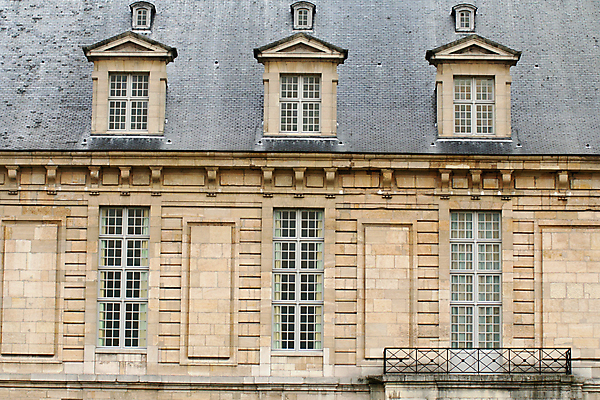 포토 JPG 해외이미지 전통 외관 건축양식 부분 창문 주택 사람없음 야외 건물 발코니 고급 맨션 묘사 옛날 스타일 해외202004 해외포토 건축물 건축 컨셉 파일형식 이미지허브