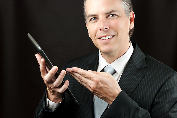 포토 JPG 해외이미지 모델 직업 라이프스타일 손 남자 행복 셔츠 인터넷 비즈니스 사업가 성공 넥타이 노동자 한명 서기 정장 컴퓨터 터치패드 알약 우주 터치 비즈니스맨 자신감 우아함 무선전화기 스마트 내추럴 패드 경영 고립 정중 스타일 해외202004 해외포토 1 잡화 옷 감정 컨셉 상의 모션 사람 생활 신체부위 전자제품 약 직장인 전화기 파일형식 이미지허브