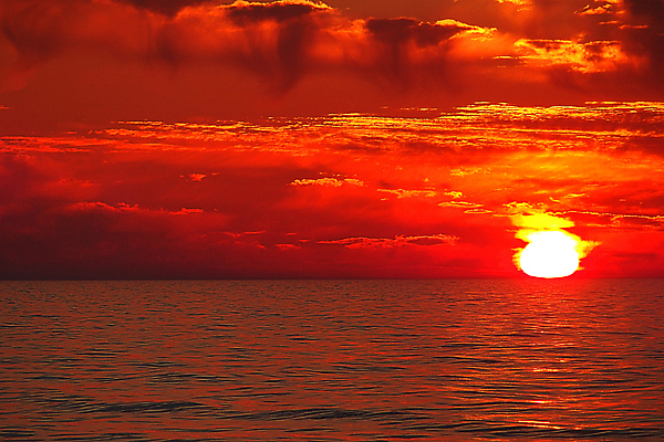 포토 JPG 해외이미지 구름 바다 오렌지 사람없음 빨간색 물 태양 일몰 폴란드 해외202004 해외포토 자연요소 유럽 컬러 과일 노을 파일형식 이미지허브