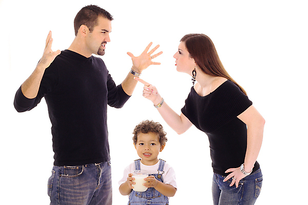 포토 JPG 해외이미지 커플 여자 남자 행복 아들 어린이 가족 관계 결혼식 엄마 남편 스트레스 함께함 사랑 미소 사람 인종 세명 검은색 외침 신혼여행 분노 짜증 아내 속임수 아빠 충돌 상담 싸움 문제 히스패닉 테라피 고립 비명 이혼 제어 해외202004 해외포토 감정 컬러 결혼 컨셉 모션 표정 뷰티 소리 파일형식 이미지허브