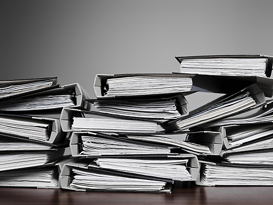 포토 JPG 해외이미지 직업 종이 비즈니스 스트레스 사람없음 사무실 쌓기 사무용품 자료 회색 작업 직장인 전문직 서비스 문서 파일 바쁨 폴더 패배 질서 바인더 흙더미 변호사 해외202004 해외포토 컬러 모션 문구용품 흙 예절 파일형식 더미 이미지허브