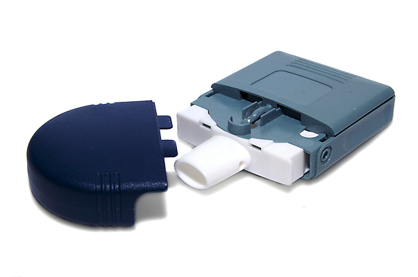 포토 JPG 해외이미지 백그라운드 건강 병원 사람없음 파란색 약 고통 흰색 허파 호흡 질병 플라스틱 약국 산소 알레르기 고립 발명 천식 헬프 화학물질 해외202004 해외포토 감정 컬러 의학 재질 도움 원소 화학 호흡기관 파일형식 이미지허브