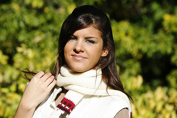 포토 JPG 해외이미지 나무 공원 여자 잎 자연 휴식 한명 사람 야외 기쁨 아내 해외202004 해외포토 식물 1 공공시설 감정 컨셉 생태계 파일형식 이미지허브