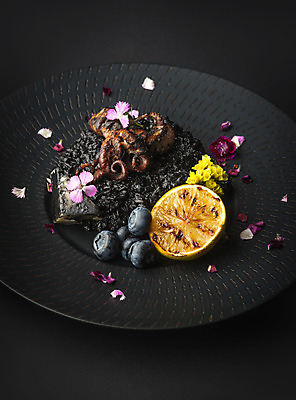 포토 JPG 해외이미지 그릇 접시 음식 밥 건강 육류 옥수수 요리 씨앗 동양인 사람없음 일본 검은색 저녁식사 아침식사 낟알 시리얼 먹기 해산물 준비 블루베리 라임 문어 블랙베리 점심식사 해외202004 해외포토 식물 식기 아시아 컬러 과일 식재료 모션 곡류 연체동물 인종 식사 수중동물 파일형식 이미지허브