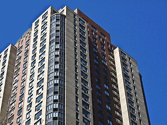 포토 JPG 해외이미지 나무 구름 라이프스타일 디자인 외관 여행 건축양식 창문 하늘 호텔 지붕 휴가 아파트 주택 손바닥 풍경 사람없음 야외 건물 초록색 파란색 컬러풀 맑음 발코니 도시 재산 고급 사인 휴양지 콘도 커뮤니티 리빙 대여 렌탈 옛날 진짜 스타일 해외202004 해외포토 자연요소 식물 건축물 손 건축 컬러 컨셉 숙소 날씨 생활 금융 장소 파일형식 이미지허브