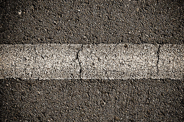 포토 JPG 해외이미지 도로 선 백그라운드 패턴 교통시설 표면 추상 새로움 거리 사람없음 야외 건물 장식 가로 검은색 줄무늬 바위 흰색 경계선 구멍 거친 고속도로 보행로 아스팔트 묘사 질감 한조각 방법 석고 울퉁불퉁 해외202004 해외포토 1 건축물 길 컬러 교통 컨셉 무늬 돌_바위 경계 시설 파일형식 이미지허브