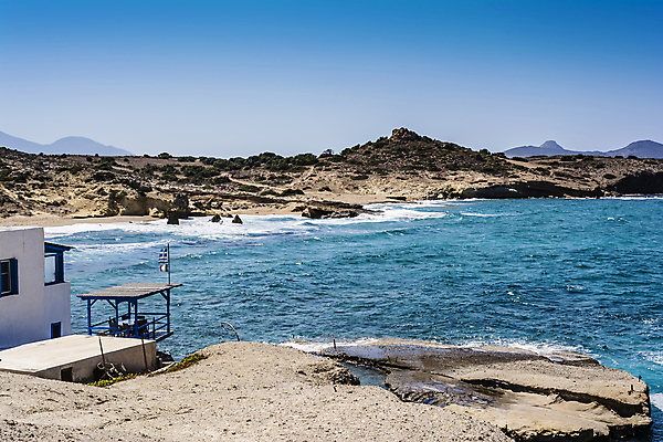 포토 JPG 해외이미지 파도 바다 섬 여행 자연 하늘 휴가 산 주택 풍경 해변 사람없음 물 여름 파란색 햇빛 바위 깃발 만 거친 크루즈 지중해 그리스 암초 그리스인 다도해 해외202004 해외포토 자연요소 서양인 계절 유럽 컬러 배_교통 건물 태양 돌_바위 생태계 파일형식 이미지허브