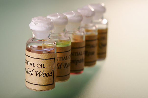 포토 JPG 해외이미지 식물 선 백그라운드 자연 유리 휴식 건강 사람없음 목재 치료 초록색 약 장미 갈색 라벨 스파 화장품 흰색 마사지 액체 닫기 상품 정상 샌들 허브 향수 순수 묘사 유기농 아로마 향 모음 아로마테라피 테라피 타입 내추럴 돌봄 많음 해외202004 해외포토 나무 웰빙 꽃 컬러 신발 컨셉 재료 의학 모션 재질 프레임 한글 뷰티 생태계 파일형식 이미지허브