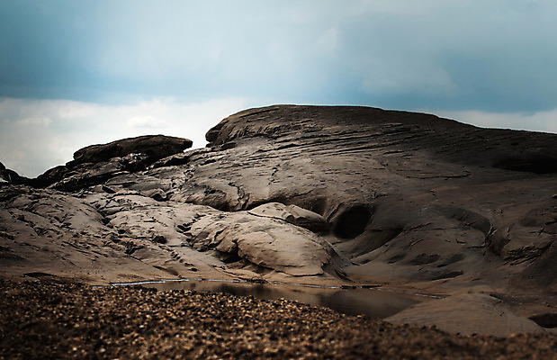 포토 JPG 해외이미지 공원 아시아 여행 백그라운드 태국 자연 하늘 산 풍경 사람없음 야외 물 여름 파란색 빛 강 컬러풀 세계 여행객 골짜기 계곡 놀람 사막 바위 큼 부식 호기심 암초 라오스 내추럴 메콩강 전국 해외202004 해외포토 자연요소 계절 공공시설 감정 나라 컬러 컨셉 표정 사람 돌_바위 크기 생태계 파일형식 이미지허브