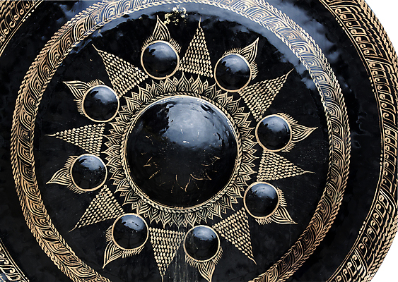 포토 JPG 해외이미지 아이콘 종교 컨셉 불교 태국 동양인 사람없음 그래픽 믿음 금속 회색 종 사찰 바퀴 원형 거친 영혼 황금 신비 집중 심볼 명상 사인 법 신성 동쪽 고립 고체 신앙심 화강암 해외202004 해외포토 도형 감정 아시아 컬러 종교건축 재질 인종 암석 방향 파일형식 이미지허브