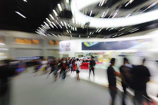 포토 JPG 해외이미지 라이프스타일 디자인 백그라운드 비즈니스 추상 거리 실내 서기 사람 이벤트 사람없음 내부 건물 사무실 유행 걷기 상점 축제 도시 복도 센터 시장 군중 소프트포커스 쇼핑몰 전시회 고객 무역 바쁨 보케 쇼 소매 공평 부스 매각 박람회 블러 엑스포 해외202004 해외포토 건축물 산업 무늬 모션 촬영기법 생활 전시 파일형식 이미지허브