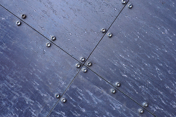 포토 JPG 해외이미지 접시 디자인 산업 선 파도 패턴 추상 프레임 사람없음 가로 빛 금속 페인트 나사 거친 작업실 철 사인 질감 복고 고체 놋쇠 엘리먼트 옛날 철강 회복 해외202004 해외포토 식기 바다 컨셉 무늬 재질 공구 파일형식 이미지허브