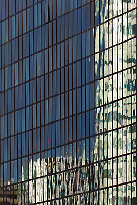 포토 JPG 해외이미지 유럽 여행 건축양식 풍경 사람없음 건물 반사 맑음 프랑스 운명 도시 타운 파리(프랑스) 해외202004 해외포토 건축물 건축 나라 날씨 파일형식 이미지허브