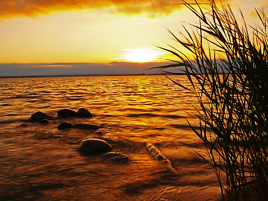 포토 JPG 해외이미지 구름 호수 파도 바다 섬 여행 오렌지 자연 하늘 휴가 독일 풍경 사람없음 야외 물 여름 태양 반사 노란색 일출 일몰 저녁 암초 발트해 해외202004 해외포토 자연요소 계절 유럽 컬러 과일 북유럽 노을 야간 생태계 파일형식 이미지허브