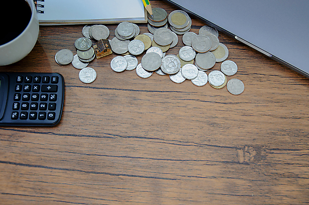 포토 JPG 해외이미지 직업 종이 여행 백그라운드 컨셉 돈 인터넷 비즈니스 통신 탁자 성공 그래프 아이디어 직장 사람없음 목재 금융 경제 노트북 컴퓨터 사무실 장난감 연필 쌓기 우주 동전 검은색 쪽지 공책 공백 계산기 정보 성장 흰색 기록 업무 시장 재산 책상 문서 투자 온라인 흙더미 수입 해외202004 해외포토 나무 컬러 가구 회사 재료 모션 문구용품 학용품 전자제품 필기구 흙 장비 작업 파일형식 더미 이미지허브