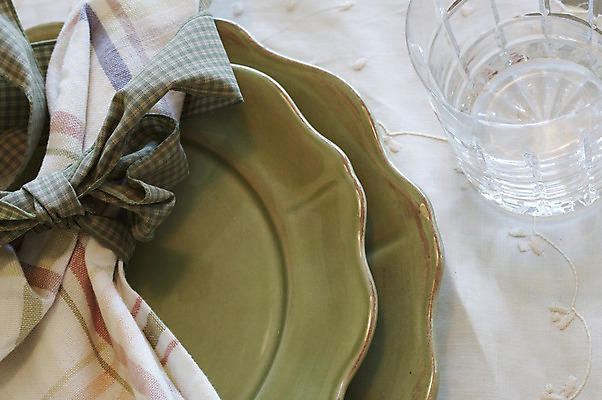 포토 JPG 해외이미지 접시 음료 유리 탁자 요리 사람없음 장식 파티 요식업 식당 식사 저녁식사 카페 식탁보 직물 배열 먹기 메뉴 서빙 설정 점심식사 정중 해외202004 해외포토 식기 산업 가구 컨셉 모션 재질 이벤트 상점 파일형식 이미지허브