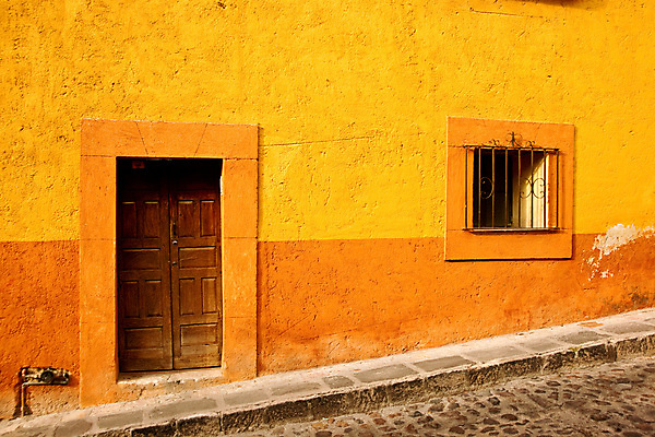 포토 JPG 해외이미지 여행 건축양식 창문 날씨 멕시코 거리풍경 사람없음 건물 도시풍경 컬러풀 마을 활발 세계문화유산 조약돌 바위 시골 도시 역사 그림 타운 강렬 식민지 옛날 해외202004 해외포토 건축물 건축 컬러 컨셉 북아메리카 거리 풍경 문화재 돌_바위 파일형식 이미지허브