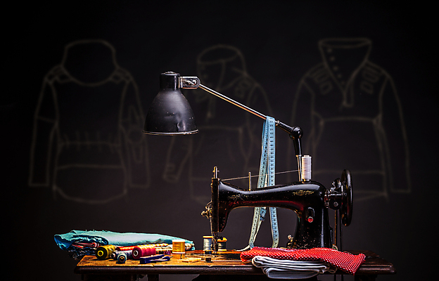 포토 JPG 해외이미지 디자인 패턴 주택 사람없음 빛 금속 기계 수확 직물 업무 재산 실 제조 바느질 공예 측정 복고 실타래 옛날 중고 핸드메이드 카피스페이스 해외202004 해외포토 무늬 농업 재질 취미 건물 금융 공백 작업 파일형식 이미지허브