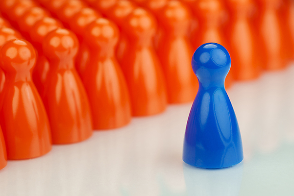 포토 JPG 해외이미지 모델 컨셉 오렌지 상상 놀이 추상 사람없음 파란색 컬러풀 햇빛 조각상 숫자 거울 피규어 게임 막대기 체스말 플라스틱 오브젝트 고립 특별함 유일 해외202004 해외포토 문자 컬러 무늬 과일 재질 태양 조형물 미니어처 말_게임 체스 파일형식 이미지허브