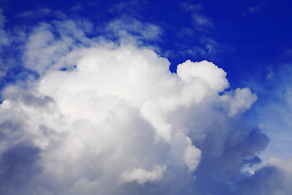 포토 JPG 해외이미지 구름 계절 백그라운드 자연 하늘 바람 날씨 추상 파노라마 풍경 사람없음 야외 공중 여름 파란색 빛 태양 우주 환경 침묵 활발 꿈 자유 흰색 신선 투명 질감 장면 천국 흐림 오존 수평선 해외202004 해외포토 자연요소 컬러 컨셉 무늬 촬영기법 소리 생태계 파일형식 이미지허브