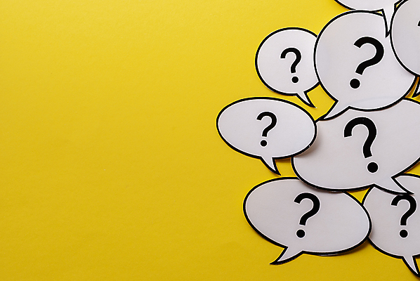 포토 JPG 해외이미지 교육 종이 백그라운드 생각 텍스트 아이디어 광고판 대화 사람없음 세트 노란색 라벨 거품 정보 물음표 퀴즈 질문 검색 커뮤니티 문제 시트 해결 의문 대답 조언 지원 헬프 혼란 해외202004 해외포토 기호 컬러 컨셉 프레임 알림판 말하기 도움 판 파일형식 이미지허브