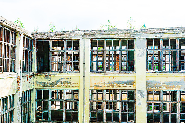 포토 JPG 해외이미지 외관 유럽 벽 여행 건축양식 창문 하늘 새로움 아파트 주택 사람없음 건물 물 파란색 강 도시 역사 충돌 폐허 전쟁 타운 옛날 위기 파멸 해외202004 해외포토 자연요소 건축물 건축 나라 컬러 컨셉 파일형식 소멸 이미지허브