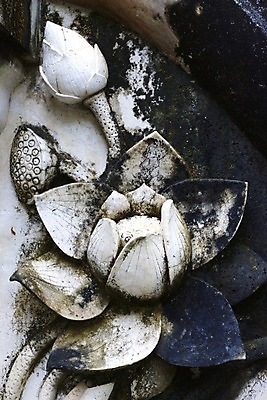 포토 JPG 해외이미지 동물 손 디자인 꽃 아시아 문화 얼굴 조각 백그라운드 패턴 건축양식 태국 천사 코끼리 미술 동양인 사람없음 장식 조각상 힘 사찰 황금 심볼 공상 동쪽 수공예 스타일 해외202004 해외포토 식물 건축 나라 무늬 포유류 종교건축 문화예술 인종 신체부위 조형물 공예 방향 파일형식 이미지허브