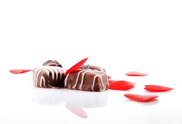 포토 JPG 해외이미지 모양 음식 조각 백그라운드 크리스마스 2 패턴 추상 디저트 발렌타인데이 사탕 선물 사랑 이벤트 사람없음 장식 갈색 초콜릿 검은색 어둠 기쁨 우유 흰색 하트 달콤 맛 유혹 설탕 배열 먹기 심볼 묘사 질감 칼로리 코코아 중독 고립 카카오 해로움 해외202004 해외포토 기념일 감정 음료 컬러 컨셉 무늬 모션 데이이벤트 유제품 파일형식 이미지허브