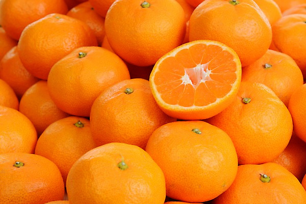 포토 JPG 음식 컬러 과일 단면 귤 근접촬영 사람없음 주황색 여러개 제철과일 국내포토 뷰포인트 다수 제철 파일형식