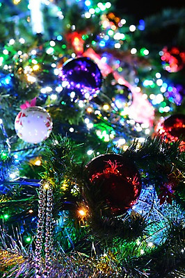 포토 JPG 크리스마스장식 크리스마스 조명 이벤트 근접촬영 사람없음 아웃포커스 장식 크리스마스트리 장식볼 오브젝트 국내포토 기념일 뷰포인트 촬영기법 파일형식