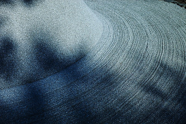 포토 JPG 주간 해외풍경 길 모래 무늬 그림자 풍경 사람없음 야외 일본 교토 긴카쿠지 국내포토 자연요소 해외 아시아 신사_일본건축 파일형식