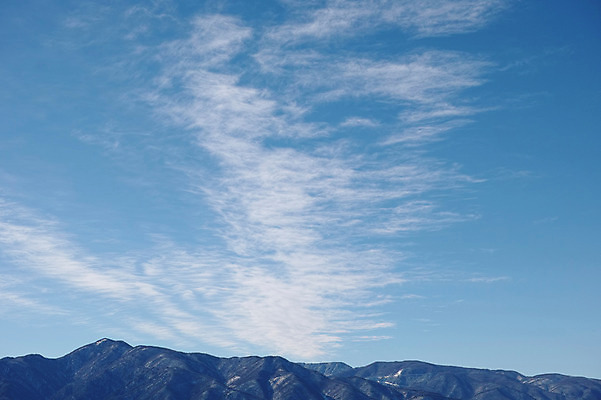 포토 JPG 주간 구름 해외풍경 자연 하늘 산 풍경 사람없음 야외 일본 맑음 산등성이 국내포토 자연요소 해외 아시아 날씨 생태계 파일형식