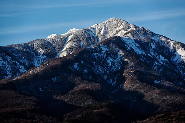 포토 JPG 주간 구름 계절 겨울 자연 하늘 산 풍경 사람없음 야외 일본 눈 만년설 겨울풍경 국내포토 자연요소 아시아 날씨 생태계 파일형식