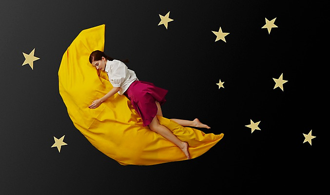 포토 JPG 스튜디오촬영 전신 서양인 외국인 우먼라이프 라이프스타일 여자 별 모션 실내 한명 사람 20대 성인 옆모습 하이앵글 눕기 달 잠 초승달 청년만 청년여자만 청년여자한명만 성인여자한명만 국내포토 자연요소 1 뷰포인트 인종 청년 내부 생활 여자만 여자한명만 성인여자만 성인만 파일형식