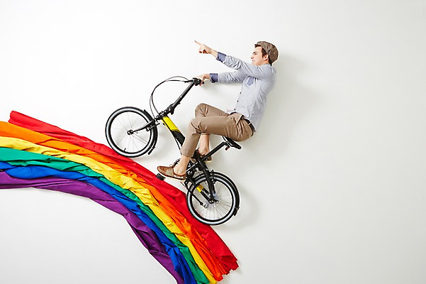 포토 JPG 스튜디오촬영 전신 서양인 외국인 모자 라이프스타일 남자 맨라이프 무지개 모션 실내 한명 사람 손짓 20대 성인 옆모습 하이앵글 자전거 가리킴 승차 청년만 청년남자만 청년남자한명만 성인남자한명만 국내포토 자연요소 1 잡화 뷰포인트 인종 청년 내부 생활 바이크 남자만 남자한명만 성인남자만 성인만 파일형식