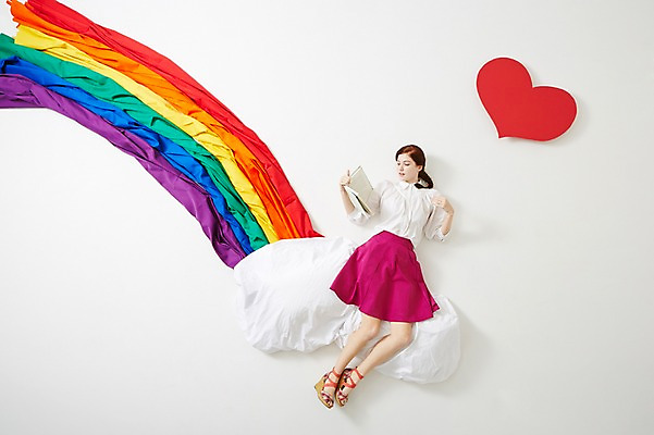 포토 JPG 스튜디오촬영 전신 서양인 외국인 구름 우먼라이프 라이프스타일 여자 무지개 모션 실내 한명 들기 사람 앉기 20대 성인 앞모습 책 하이앵글 독서 하트 읽기 청년만 청년여자만 청년여자한명만 성인여자한명만 국내포토 자연요소 모양 1 뷰포인트 인종 청년 내부 생활 여자만 여자한명만 성인여자만 성인만 파일형식