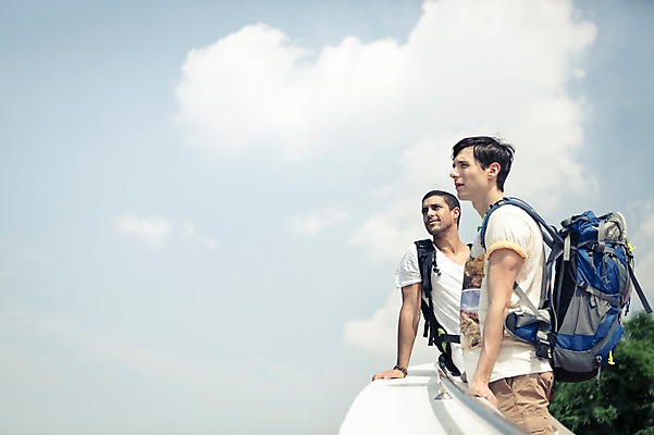 포토 JPG 주간 서양인 외국인 구름 라이프스타일 응시 남자 여유 맨라이프 해외여행 여행 배낭 태국 하늘 함께함 2014년태국 서기 사람 상반신 20대 성인 야외 두명 옆모습 친구 청춘 우정 배낭여행 방콕 성인남자만 청년만 청년남자만 국내포토 자연요소 해외기획촬영 해외 시선 감정 아시아 뷰포인트 컨셉 가방 관계 모션 인종 청년 생활 남자만 성인만 파일형식