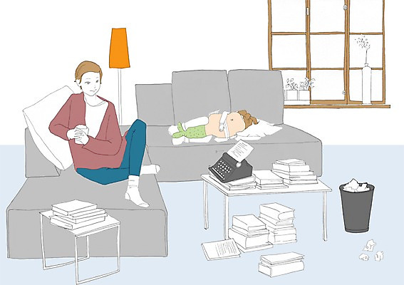 PSD 식물 우먼라이프 라이프스타일 여자 화분 종이 어린이 쿠션 거실 일러스트 탁자 모녀 집안 실내 사람 성인 두명 책 소파 쓰레기통 소설가 책상 워킹맘 여자만 국내일러스트 딸 가구 의자 가족 엄마 내부 생활 비즈니스우먼 작가 파일형식