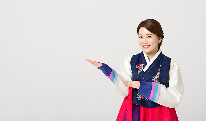 포토 JPG 스튜디오촬영 한국전통 라이프스타일 여자 명절 40대 중년 모션 중년라이프 안내 실내 한명 서기 미소 사람 동양인 손짓 상반신 성인 앞모습 설날 추석 한국인 전통의상 한복 여자만 여자한명만 성인여자만 성인한명만 성인여자한명만 중년만 중년여자만 중년여자한명만 성인만 국내포토 1 전통 기념일 뷰포인트 한국 표정 인종 내부 생활 파일형식