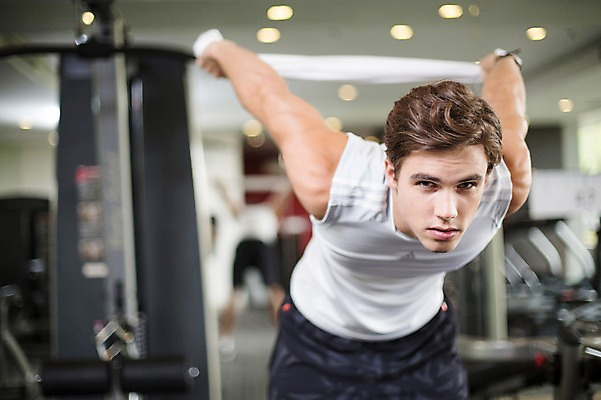 포토 JPG 서양인 외국인 라이프스타일 남자 맨라이프 모션 실내 2014년태국 한명 서기 사람 손짓 상반신 성인 앞모습 30대 운동 운동기구 헬스 헬스장 변화 목표 열정 손뻗기 성인남자한명만 장년만 장년남자만 장년남자한명만 국내포토 해외기획촬영 1 감정 뷰포인트 컨셉 건강 인종 내부 생활 장년 남자만 남자한명만 성인남자만 성인만 파일형식
