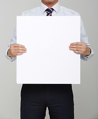 포토 JPG 스튜디오촬영 남자 포스터 종이 셔츠 프레임 실내 한명 들기 사람 정장 상반신 성인 알림 국내포토 1 옷 상의 모션 내부 파일형식