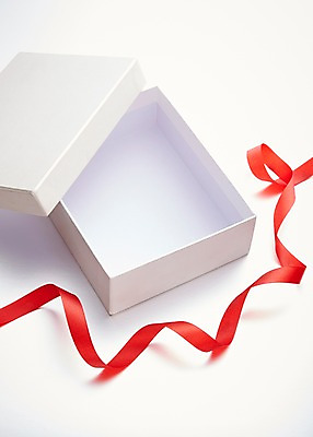 포토 JPG 스튜디오촬영 리본 백그라운드 실내 사람없음 선물상자 상자 끈 오브젝트 빈상자 국내포토 선물 내부 파일형식