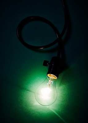 포토 JPG 스튜디오촬영 백그라운드 전구 실내 사람없음 초록색 빛 환경 에너지 오브젝트 국내포토 컬러 내부 파일형식