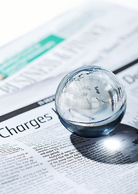 JPG 스튜디오촬영 편집 편집이미지 지구 백그라운드 실내 사람없음 경제 글로벌 3D 투명 신문 구슬 편집3D 내부 간행물 뉴스 디지털합성 파일형식