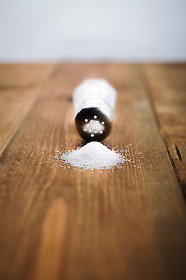 포토 JPG 나무 백그라운드 식재료 사람없음 아웃포커스 조미료 가루 오브젝트 소금 소금통 국내포토 식물 촬영기법 향미료 파일형식