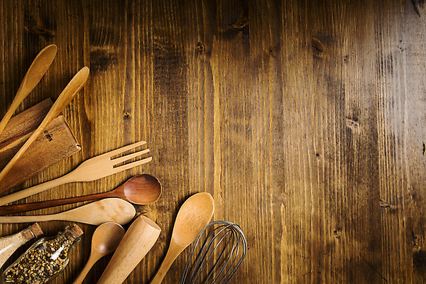 포토 JPG 스튜디오촬영 나무 배경화면 백그라운드 주방용품 유리병 수저 실내 사람없음 조미료 오브젝트 식자재 국내포토 식물 식기 생활용품 병_용기 내부 향미료 파일형식