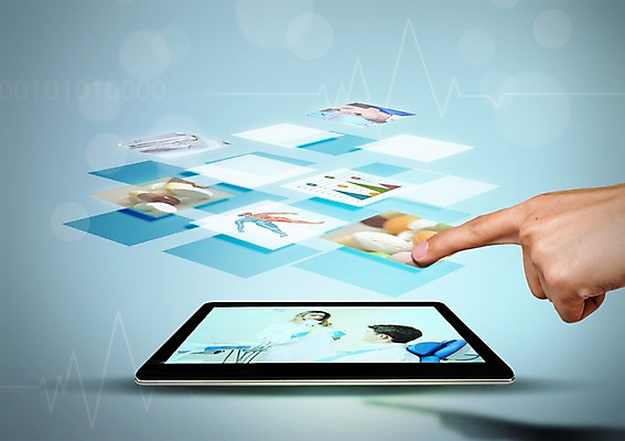 PSD 편집이미지 손 의학 한손 사람 신체부위 치료 태블릿 가리킴 발전 스마트 합성 편리함 혁명 이미지편집 컨셉 손짓 전자제품 스마트기기 파일형식