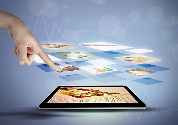 PSD 편집이미지 손 의학 한손 사람 신체부위 치료 태블릿 한약재 가리킴 발전 스마트 합성 보케 편리함 혁명 이미지편집 컨셉 손짓 전자제품 스마트기기 약재 파일형식