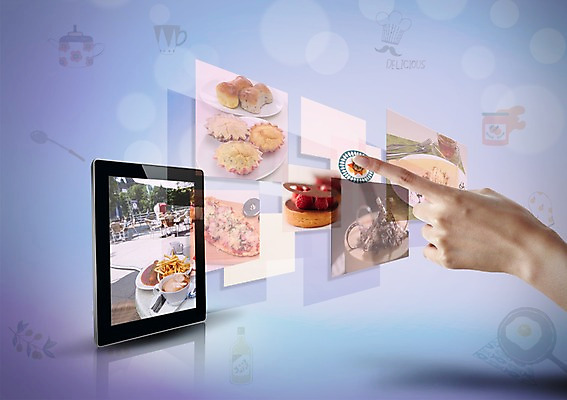 PSD 편집이미지 손 음식 빵 한손 요리 사람 신체부위 태블릿 가리킴 발전 스마트 합성 제빵 편리함 혁명 이미지편집 컨셉 손짓 전자제품 스마트기기 제과제빵 파일형식